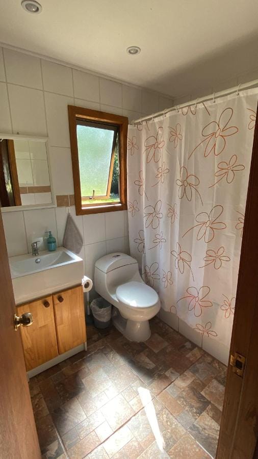 Baño de la Casa del Bosque